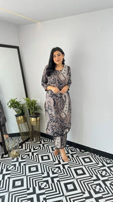 Women's Viscose Floral Printed Straight Kurta Set With Pant-ME65-BLACK KERI-KP